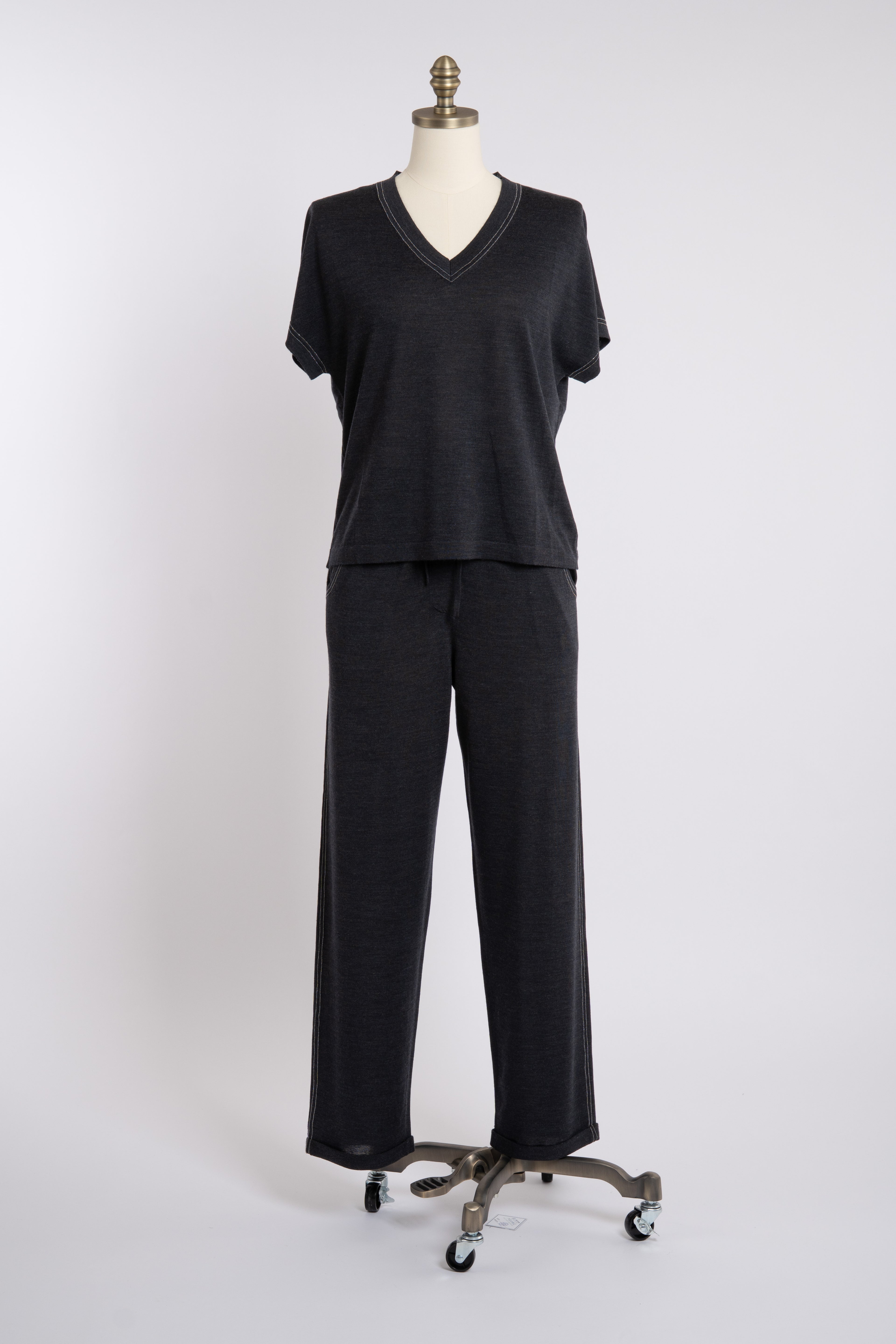 Cashmere–Linen Knit Lounge Sets